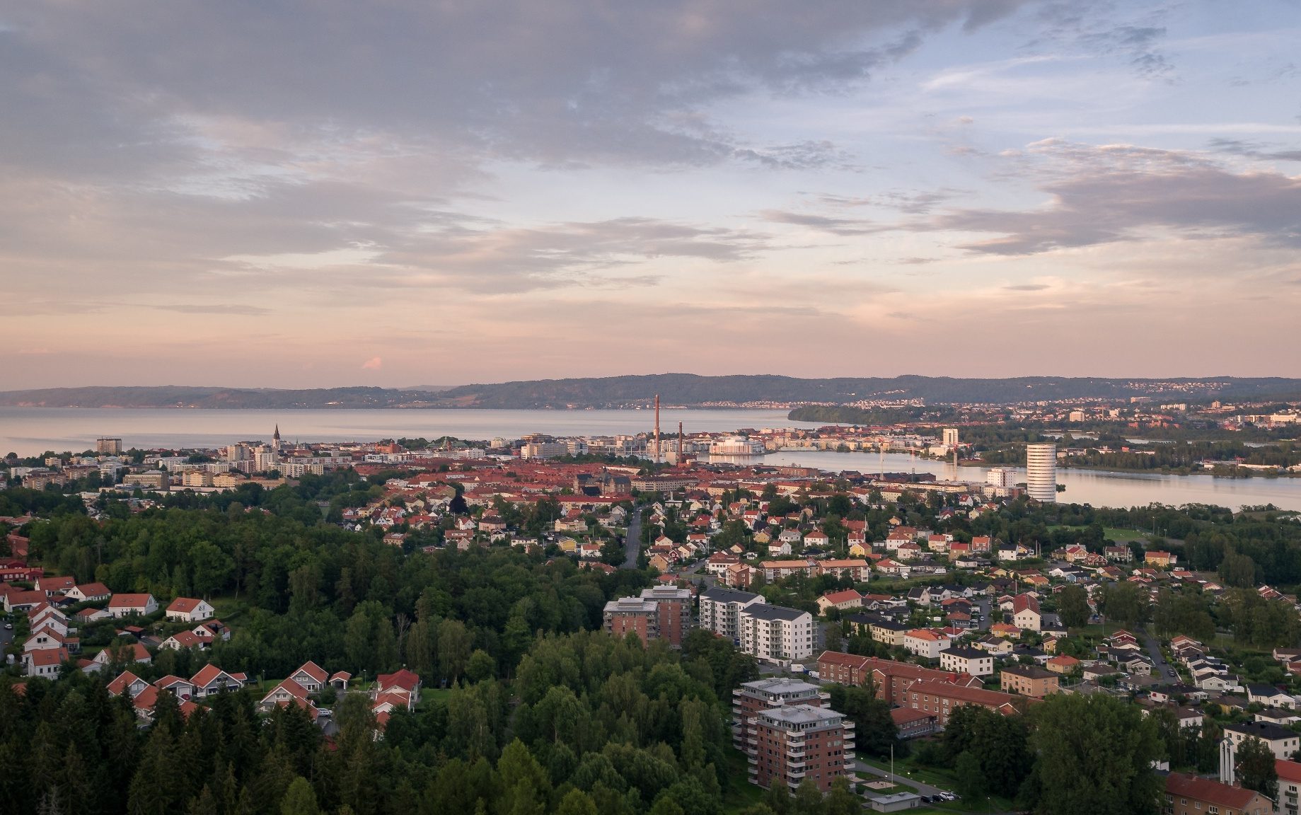 Utsikt över Jönköping från stadsparken